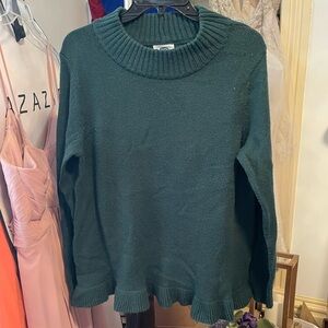 Women's Green Ruffle Hem Sweater